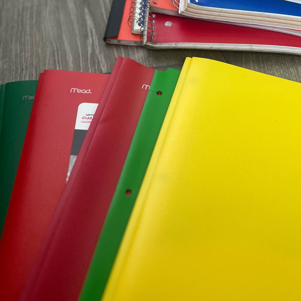 Assorted Color Notebooks/Folders! - Picture 3 of 3